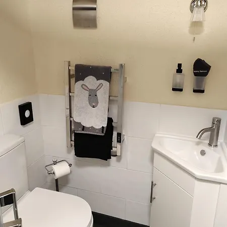 Puddle Duck Lodge - Adults Only Bowness-on-Windermere Room photo